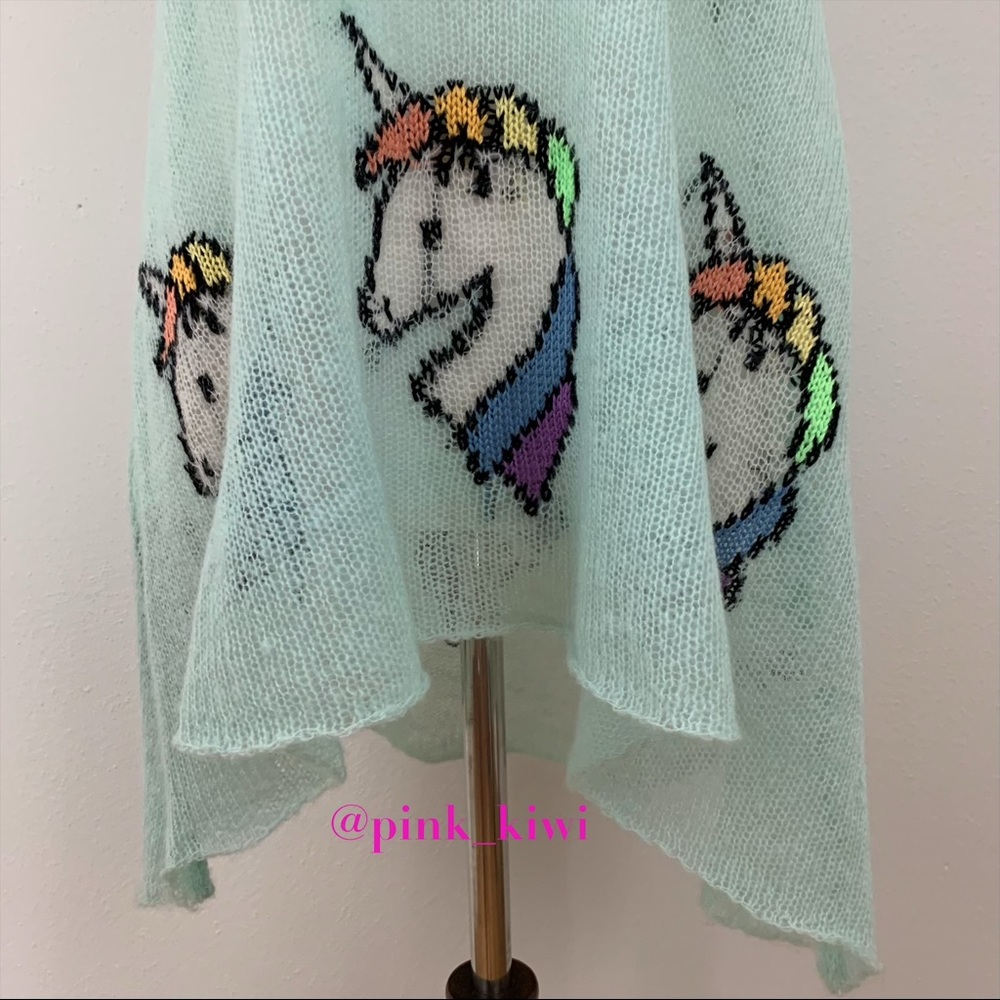 ⬇️REDUCED❗️Wildfox Starlite Star Bright Summer Lake Tank - Picture 5 of 11